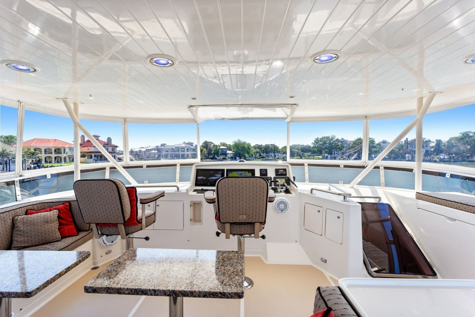 2005 Offshore Yachts 66 Pilot House - Photo 37