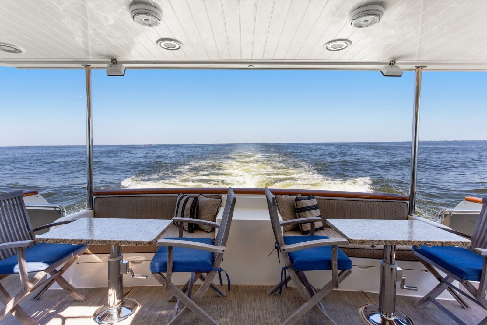 2005 Offshore Yachts 66 Pilot House - Photo 41
