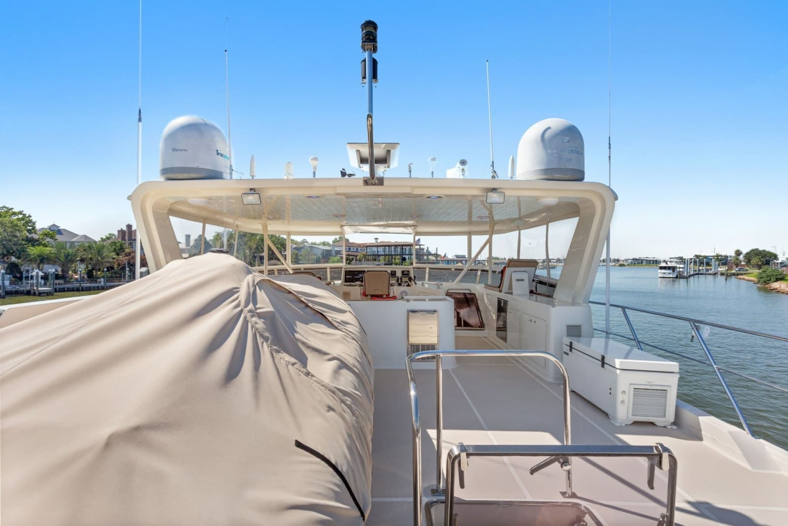 2005 Offshore Yachts 66 Pilot House - Photo 33