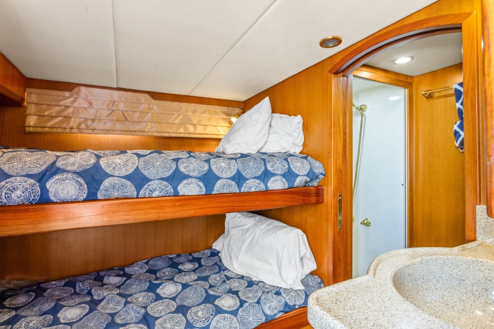 2005 Offshore Yachts 66 Pilot House - Photo 55
