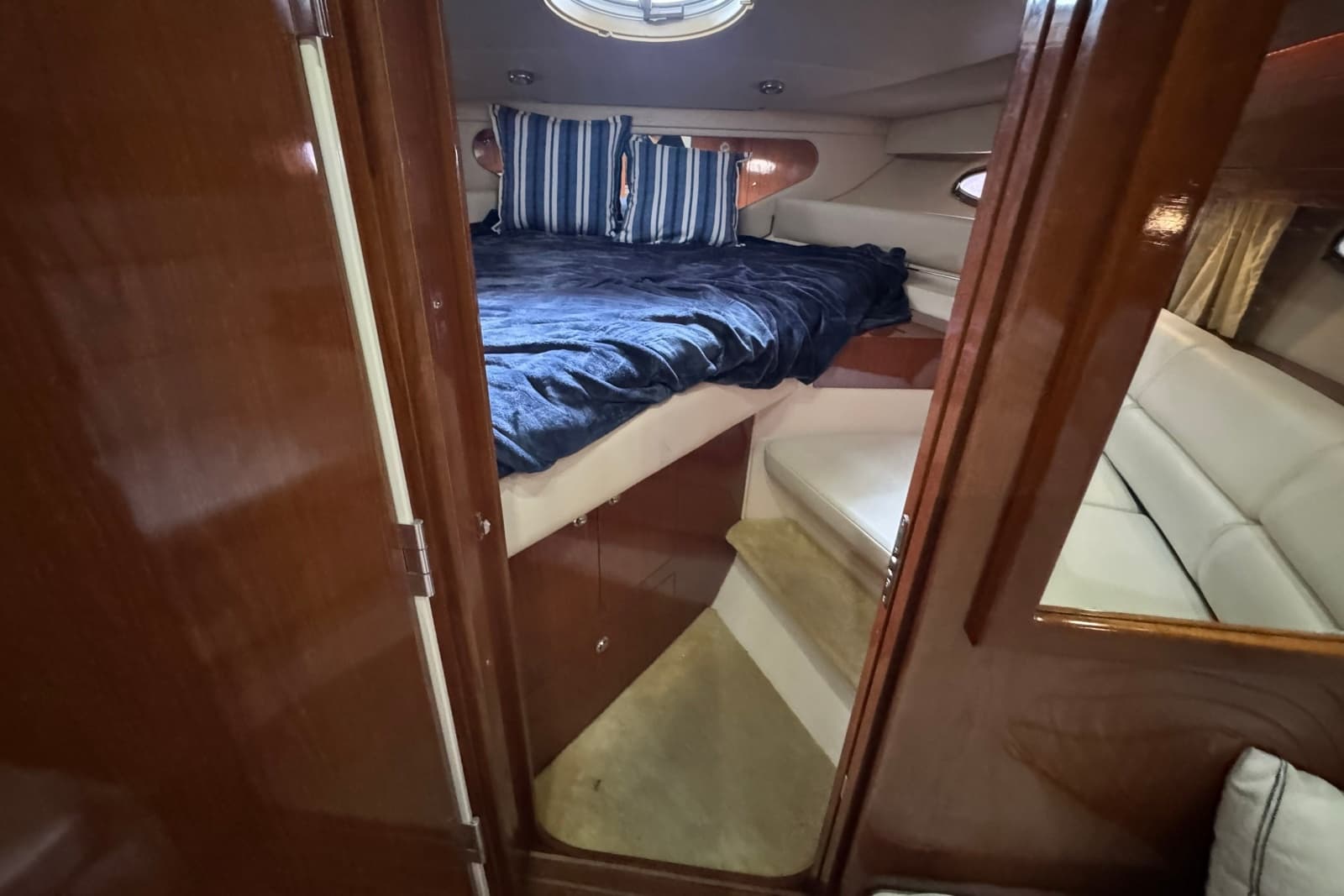 2005 Regal Commodore 3560 IO - Photo 54