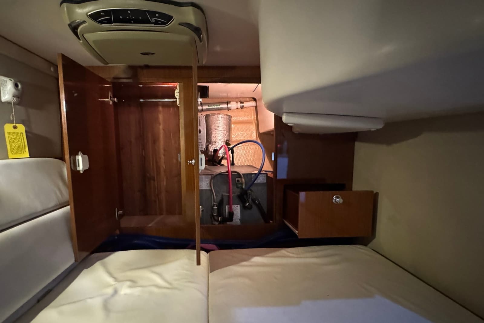 2005 Regal Commodore 3560 IO - Photo 45