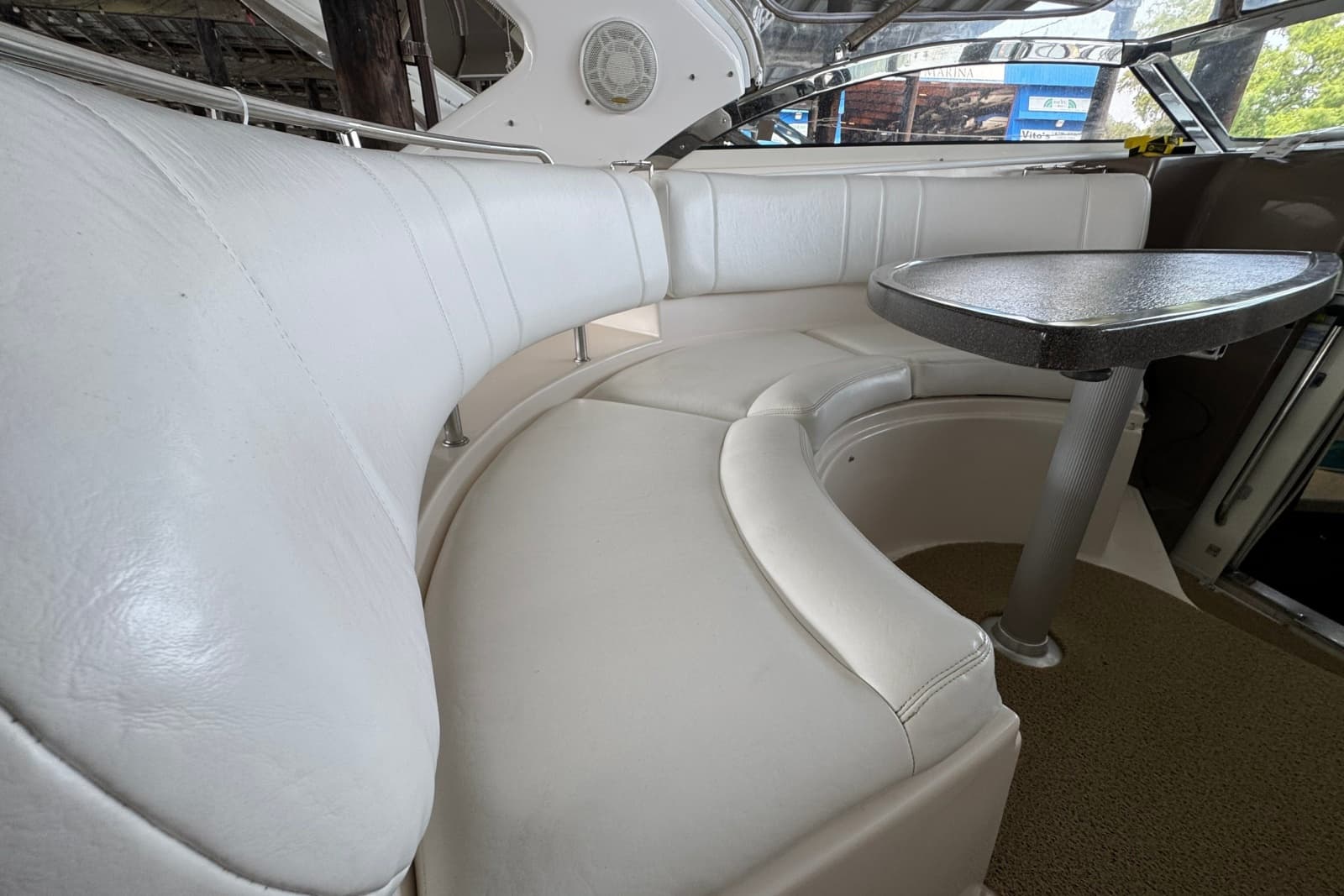 2005 Regal Commodore 3560 IO - Photo 27