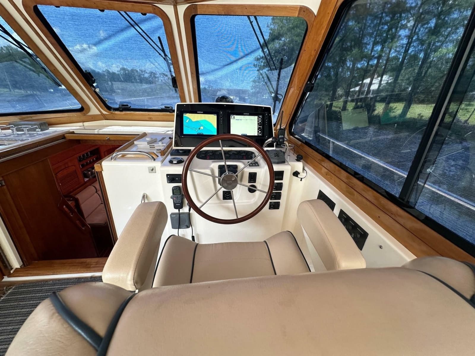 2005 Sabre 42 Express - Photo 13