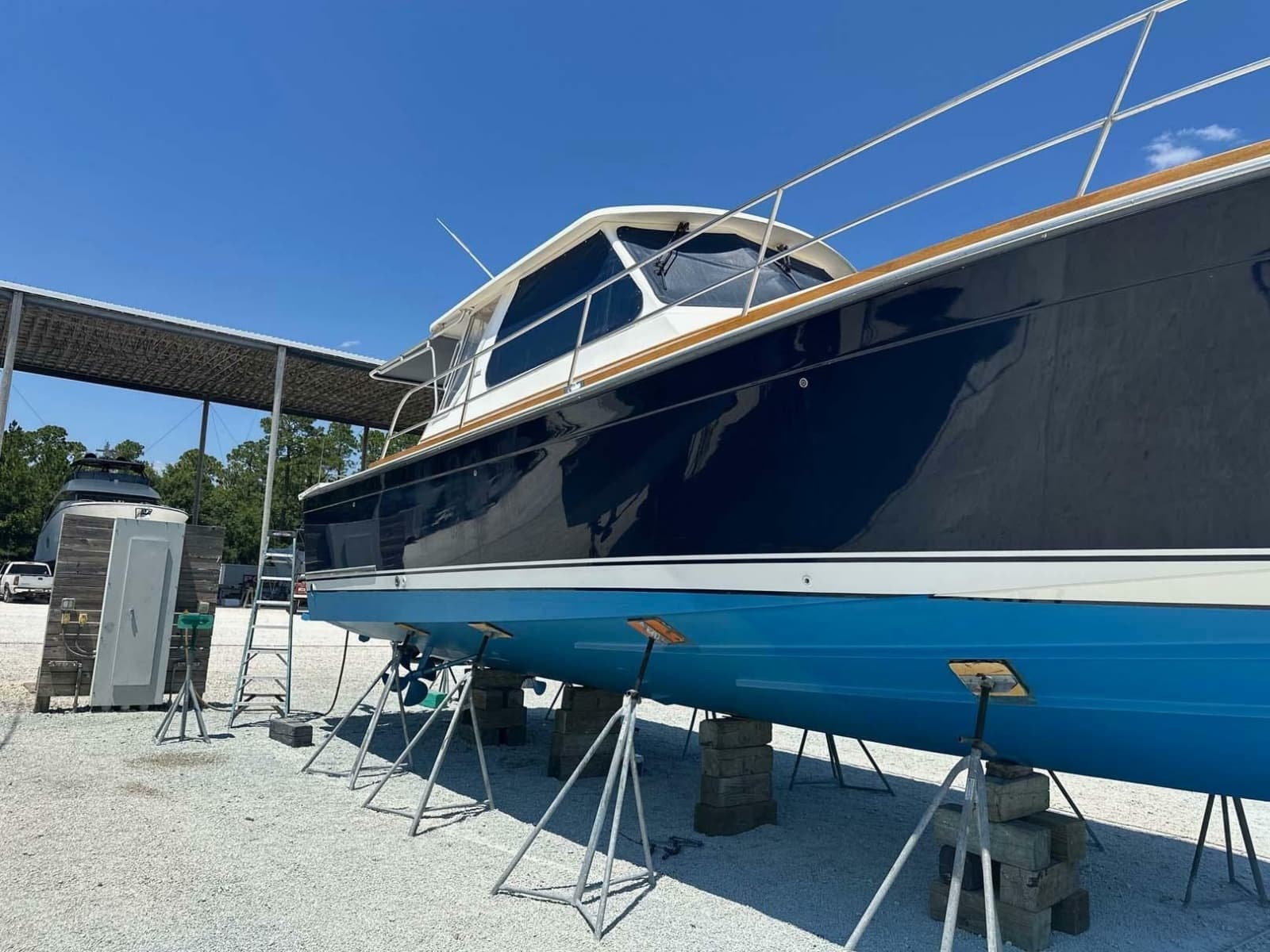 2005 Sabre 42 Express - Photo 34