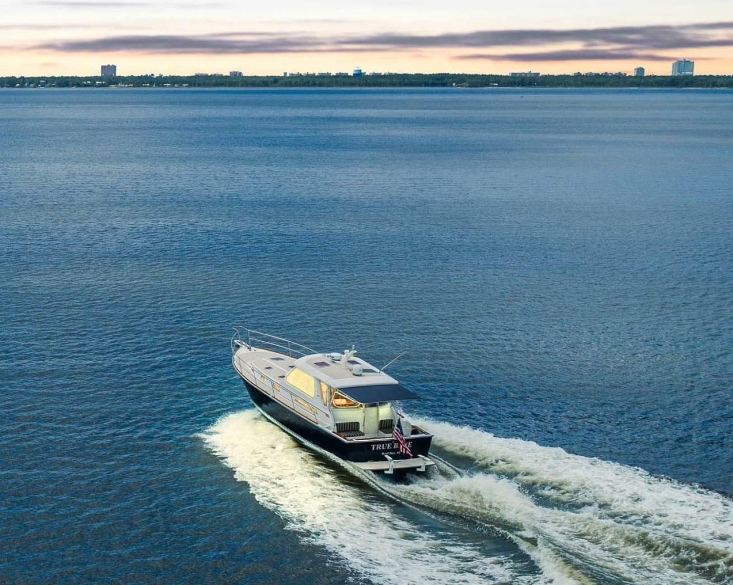 2005 Sabre 42 Express - Photo 26