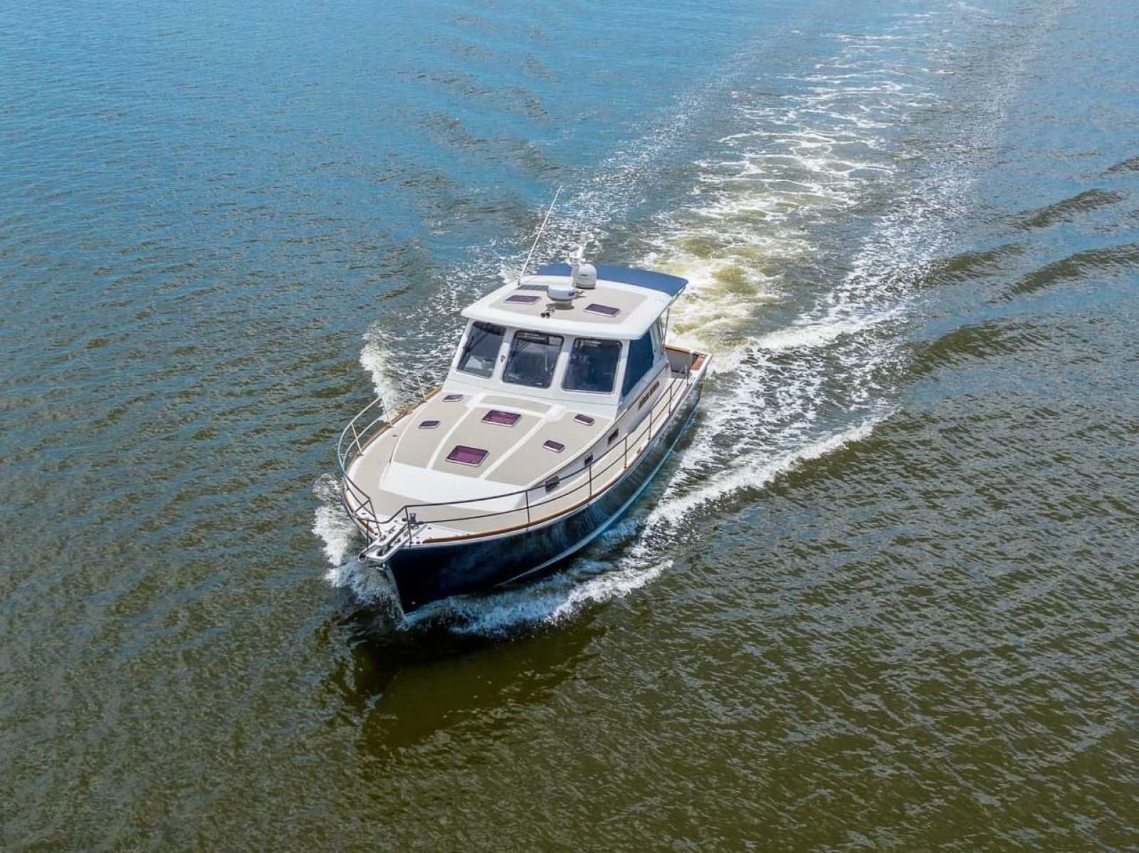 2005 Sabre 42 Express - Photo 30