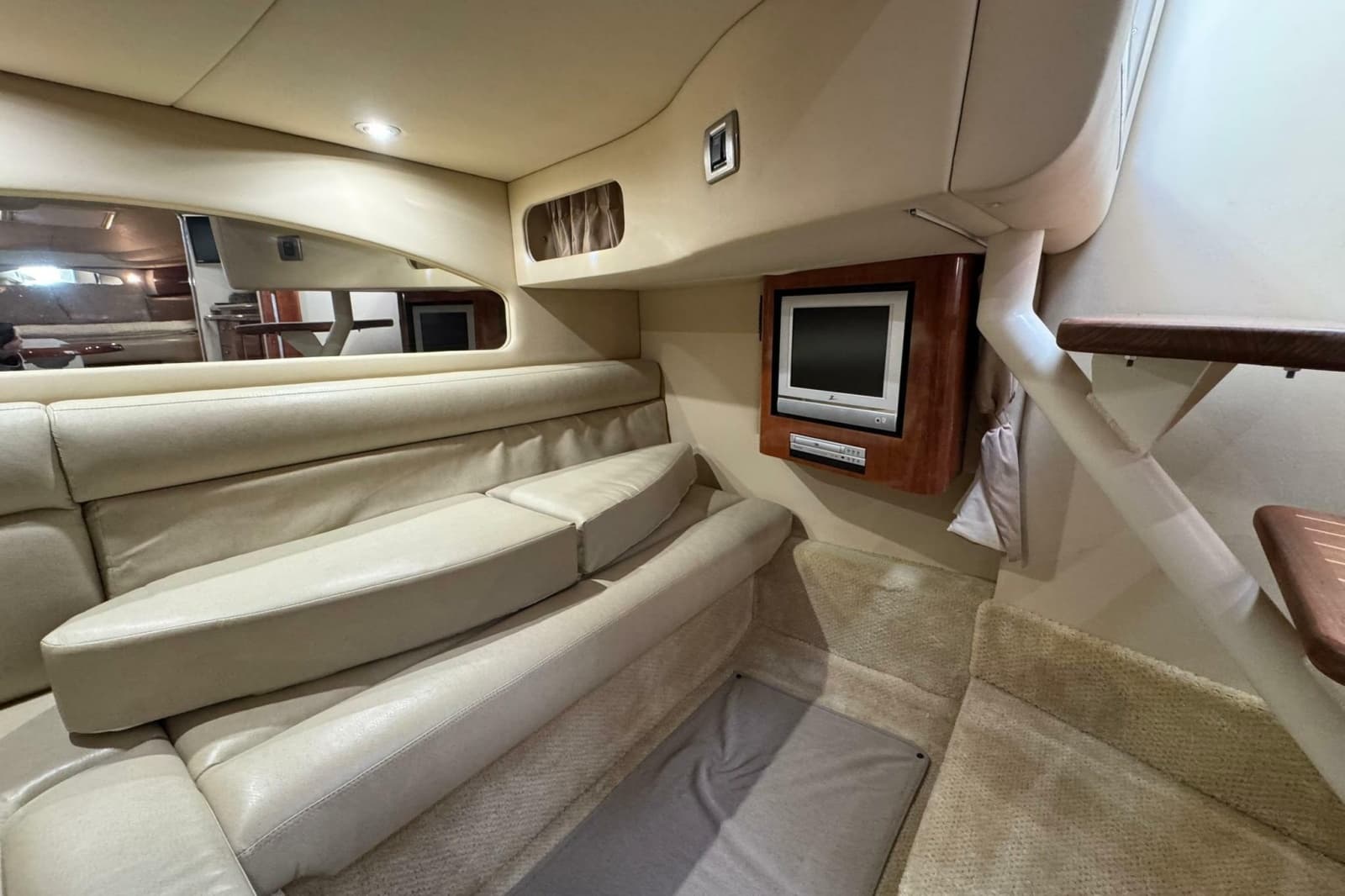 2005 Sea Ray 360 Sundancer - Photo 21