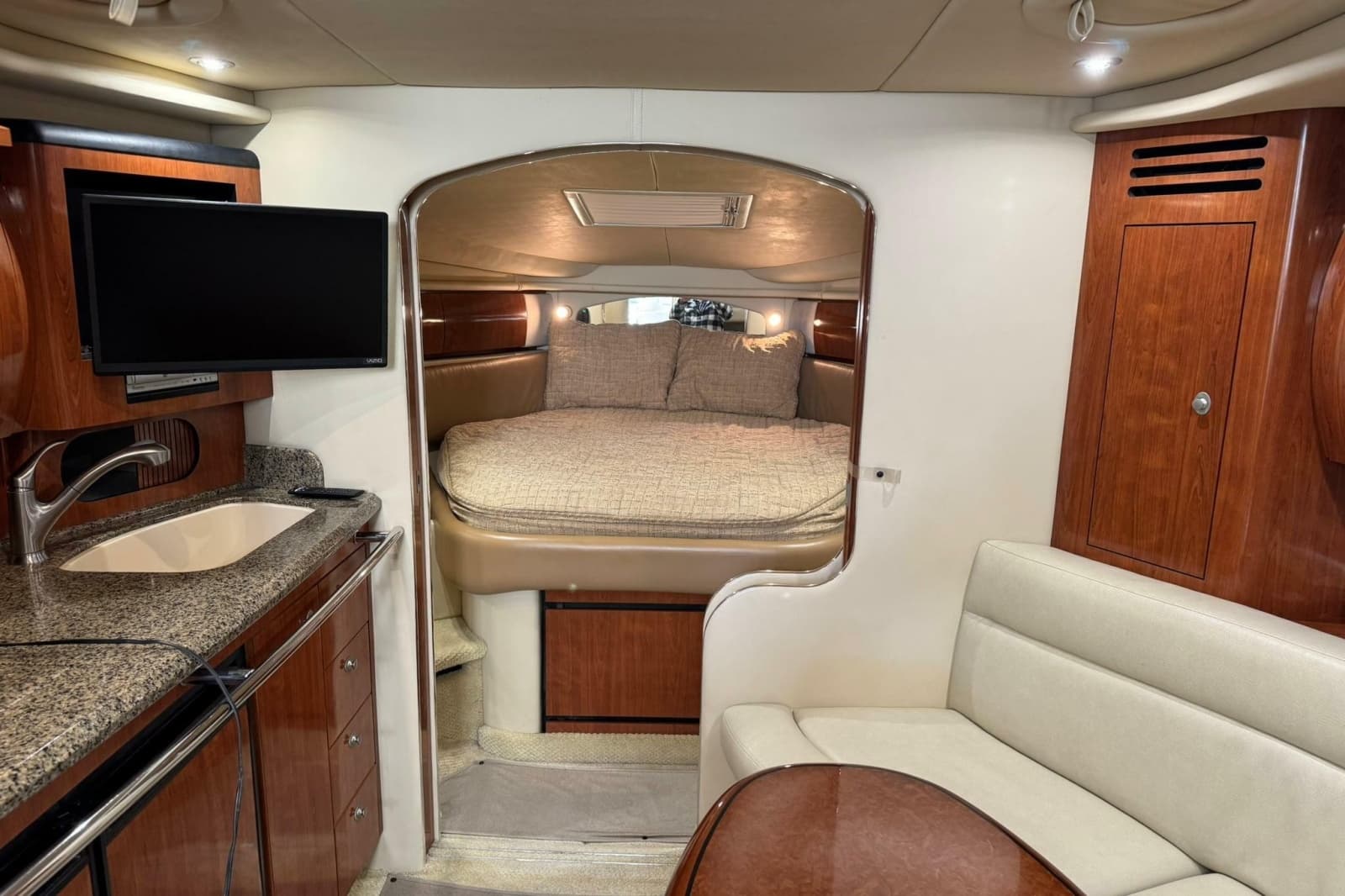 2005 Sea Ray 360 Sundancer - Photo 15