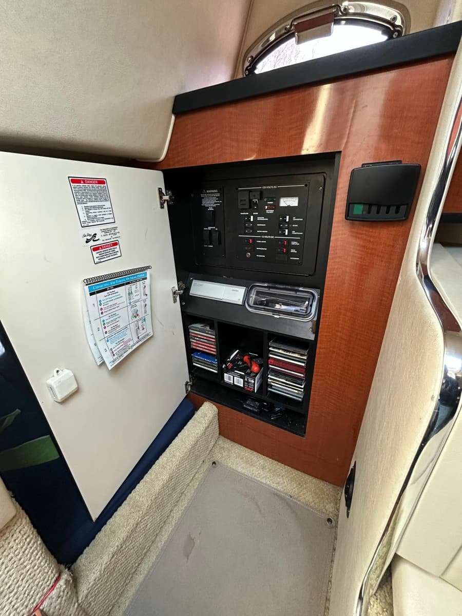 2005 Sea Ray Sundancer 280 - Photo 14