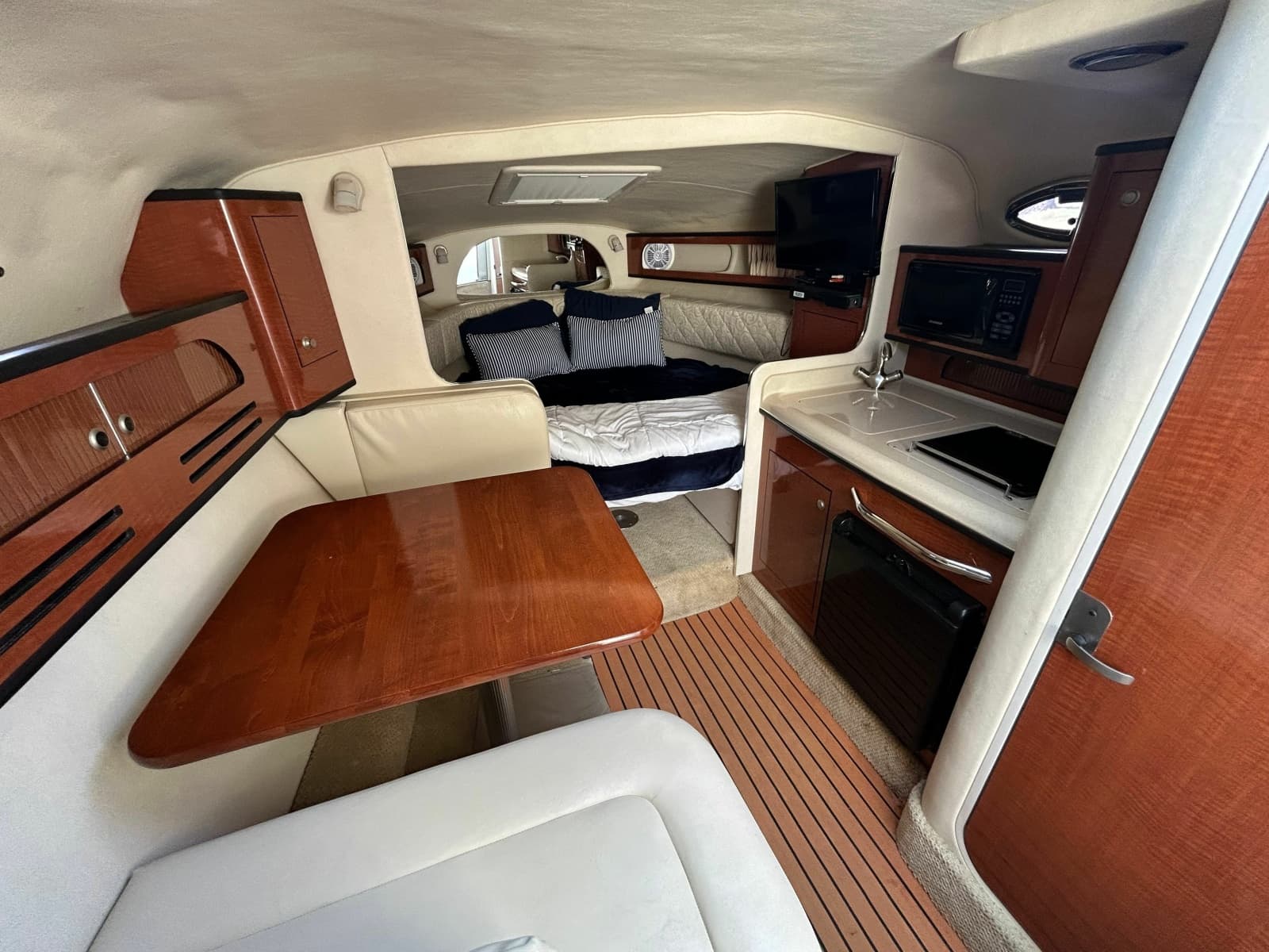 2005 Sea Ray Sundancer 280 - Photo 7