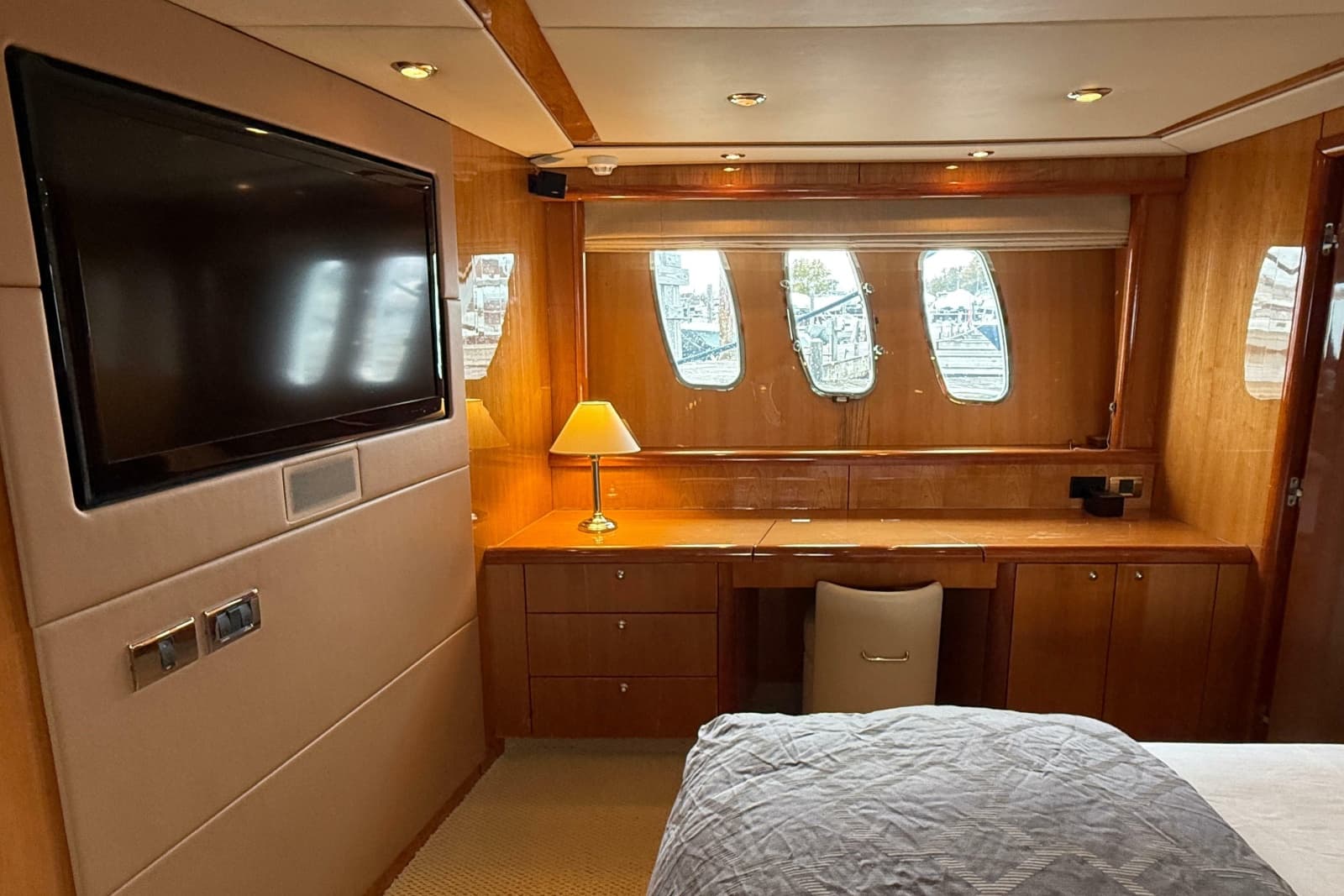 2005 Sunseeker 75 Yacht - Photo 17