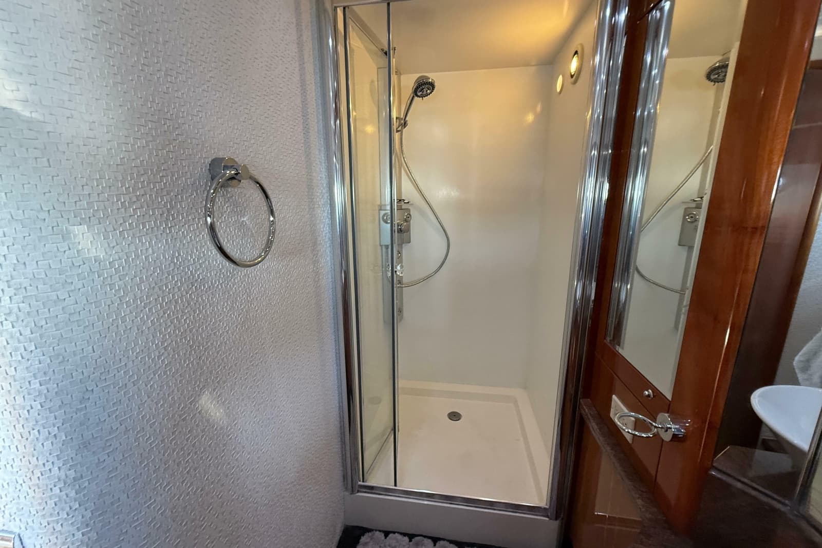 2005 Sunseeker 75 Yacht - Photo 22