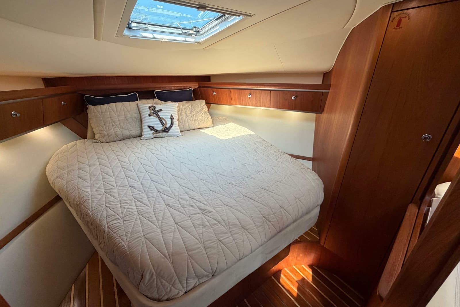 2005 Tiara Yachts 3600 Sovran - Photo 27