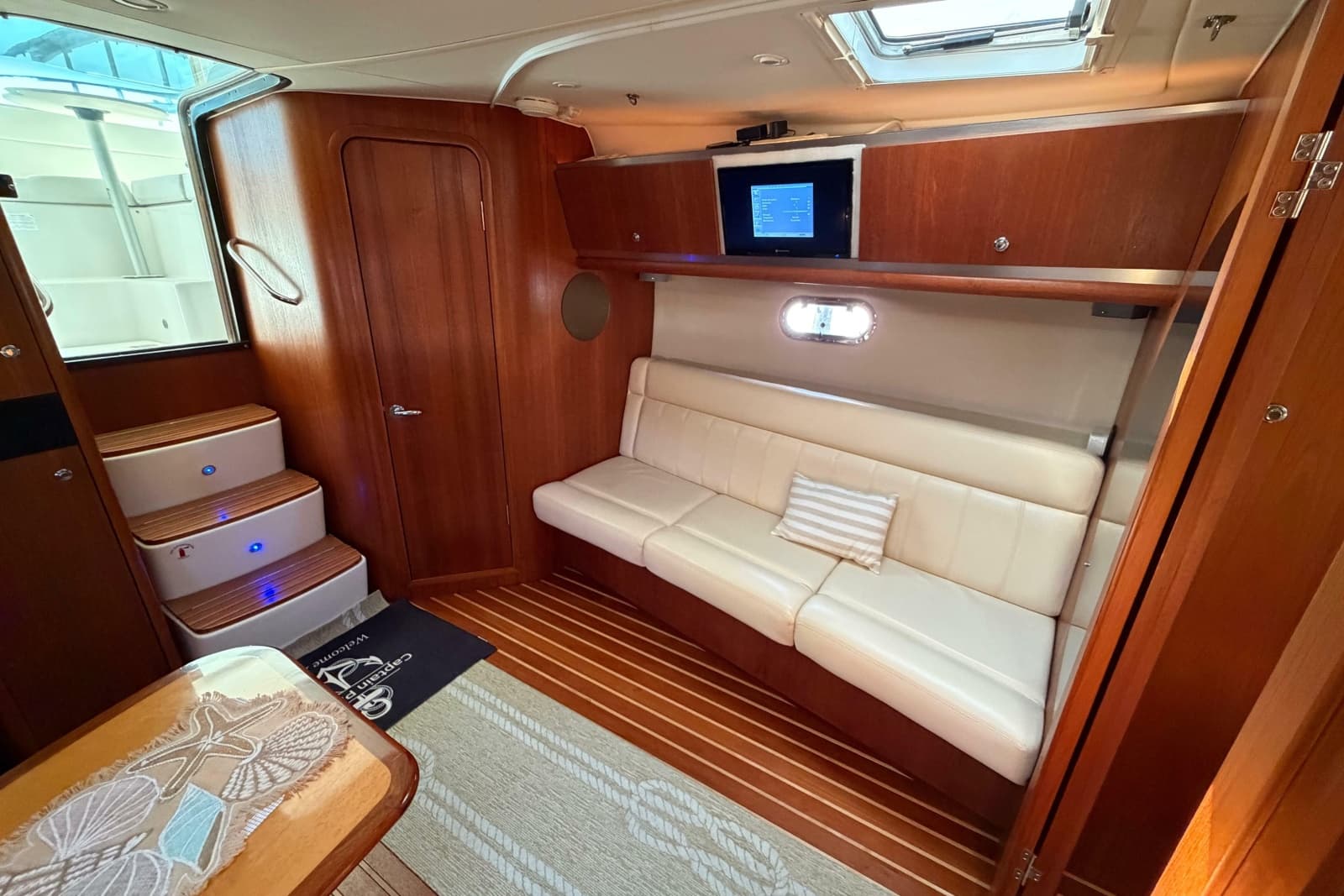 2005 Tiara Yachts 3600 Sovran - Photo 24