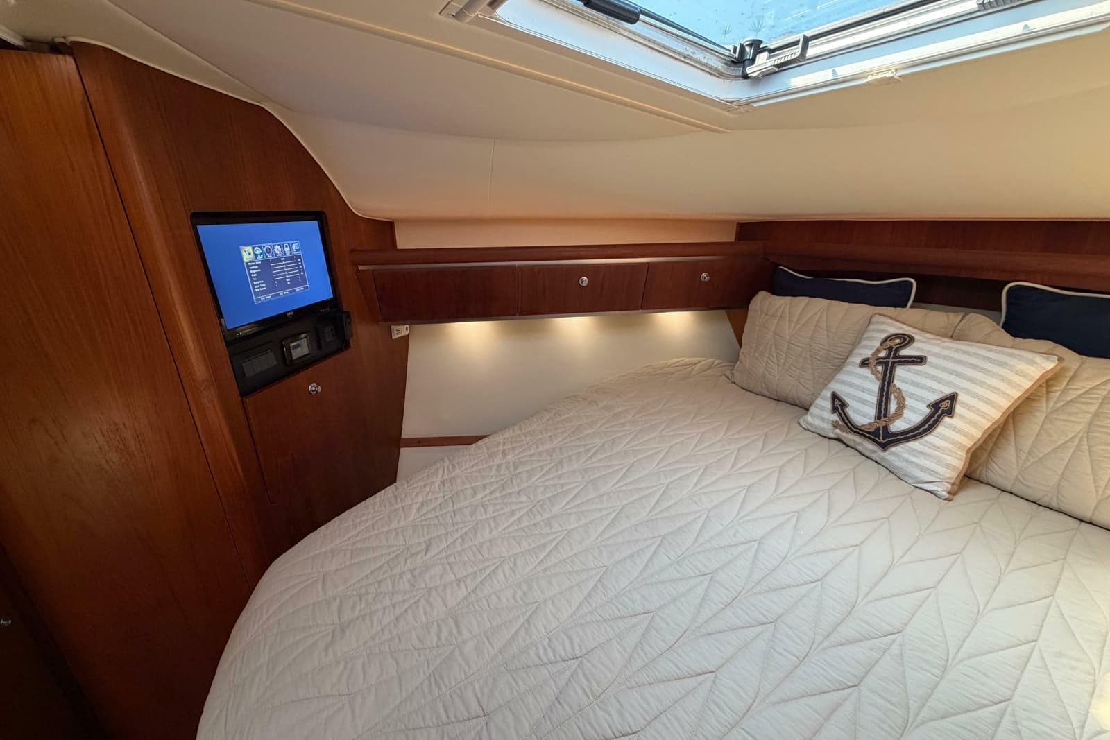 2005 Tiara Yachts 3600 Sovran - Photo 28
