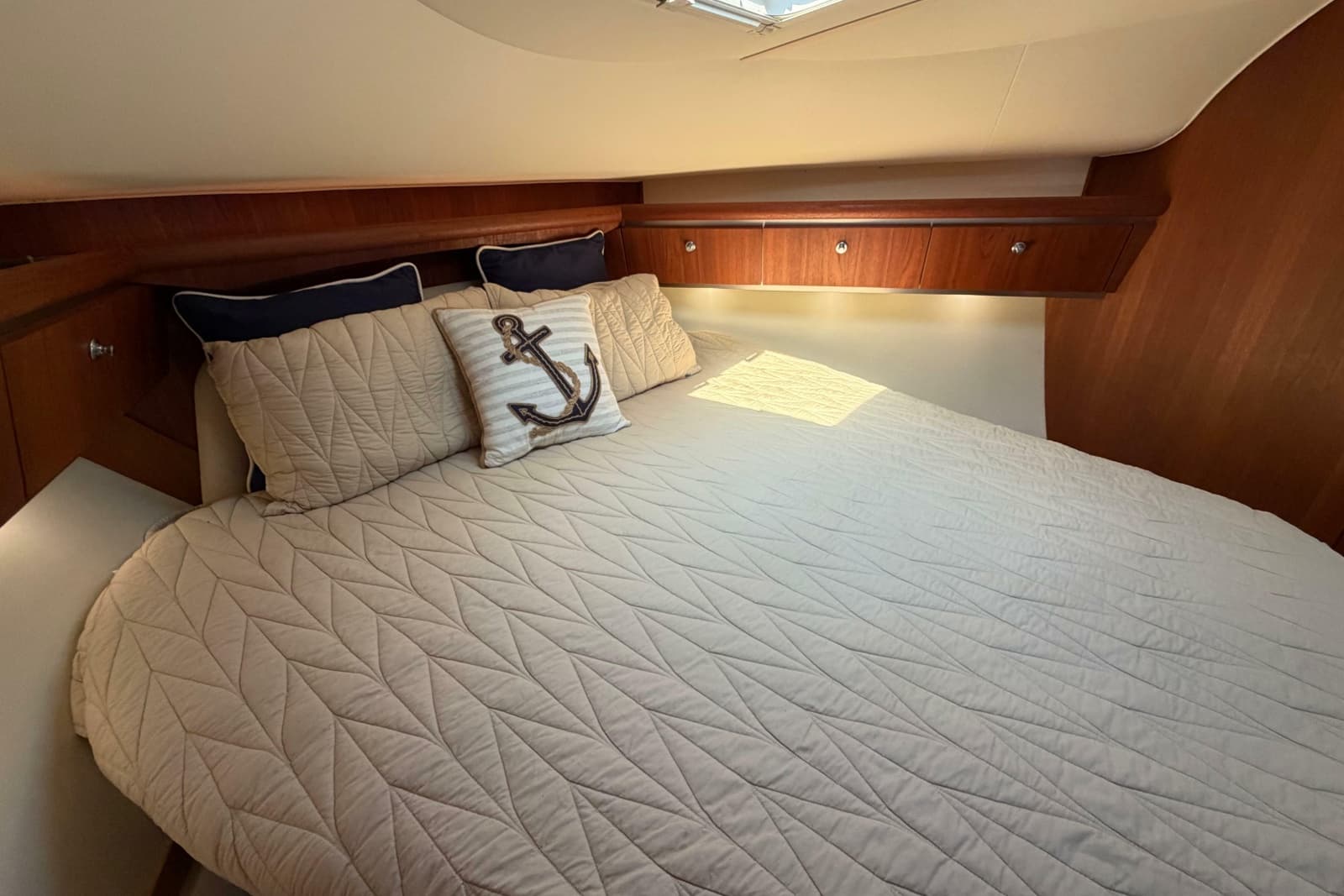 2005 Tiara Yachts 3600 Sovran - Photo 29