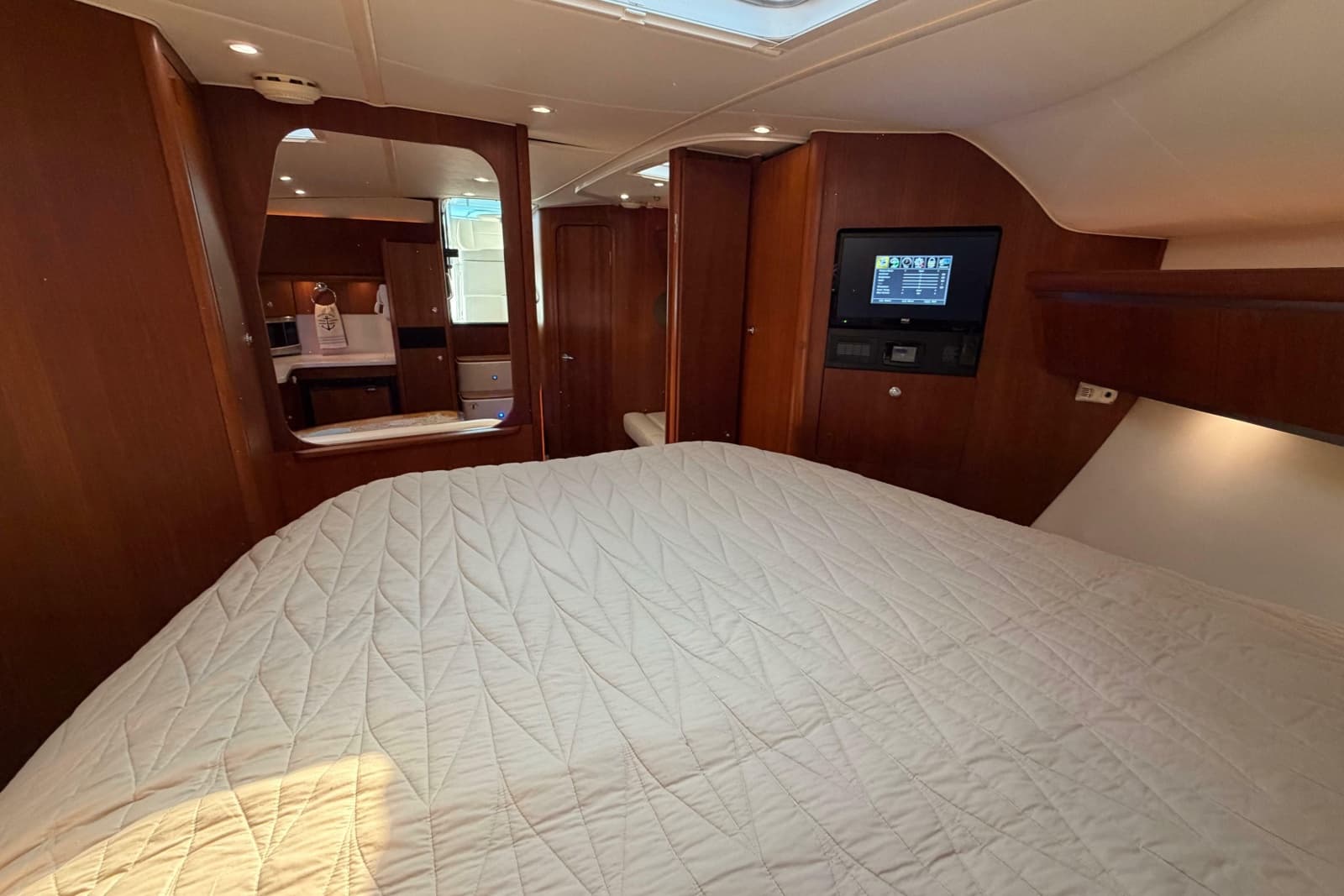 2005 Tiara Yachts 3600 Sovran - Photo 30