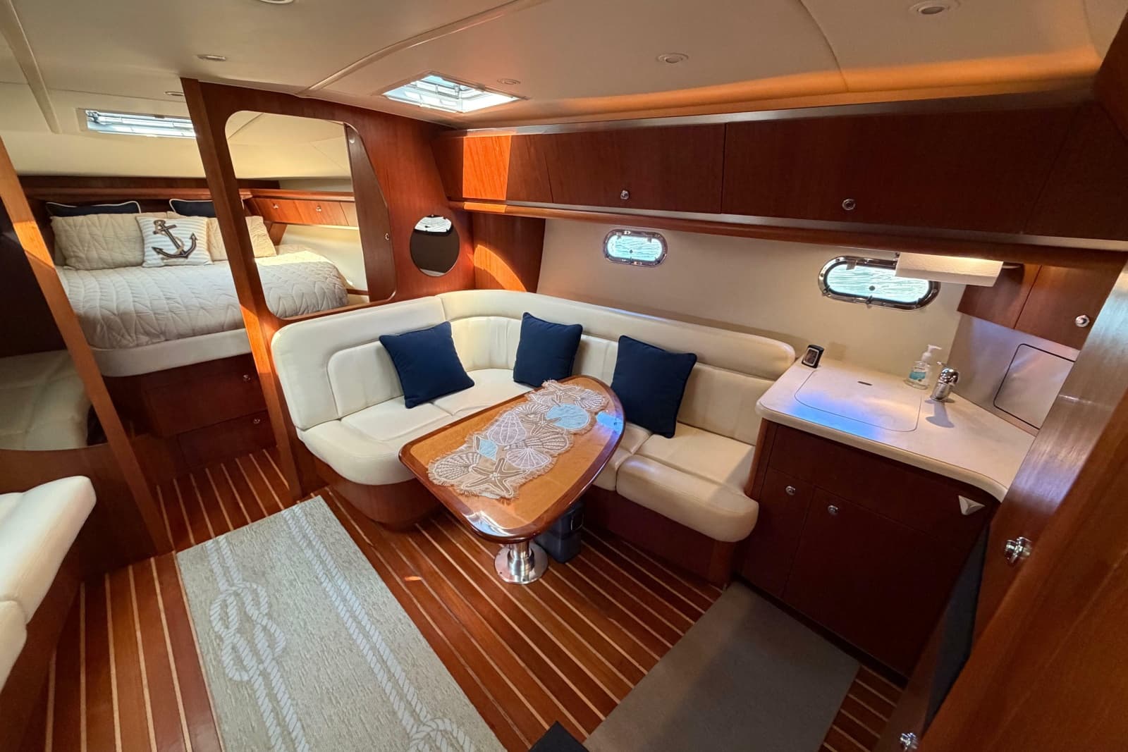 2005 Tiara Yachts 3600 Sovran - Photo 22