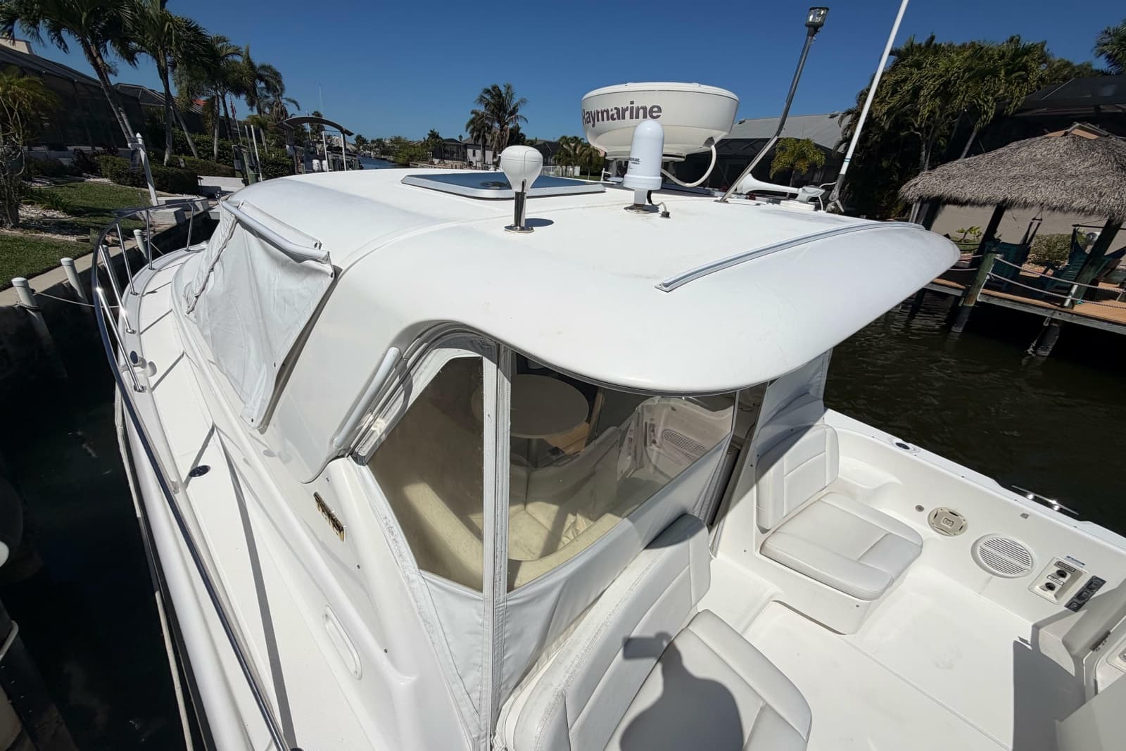2005 Tiara Yachts 3600 Sovran - Photo 3