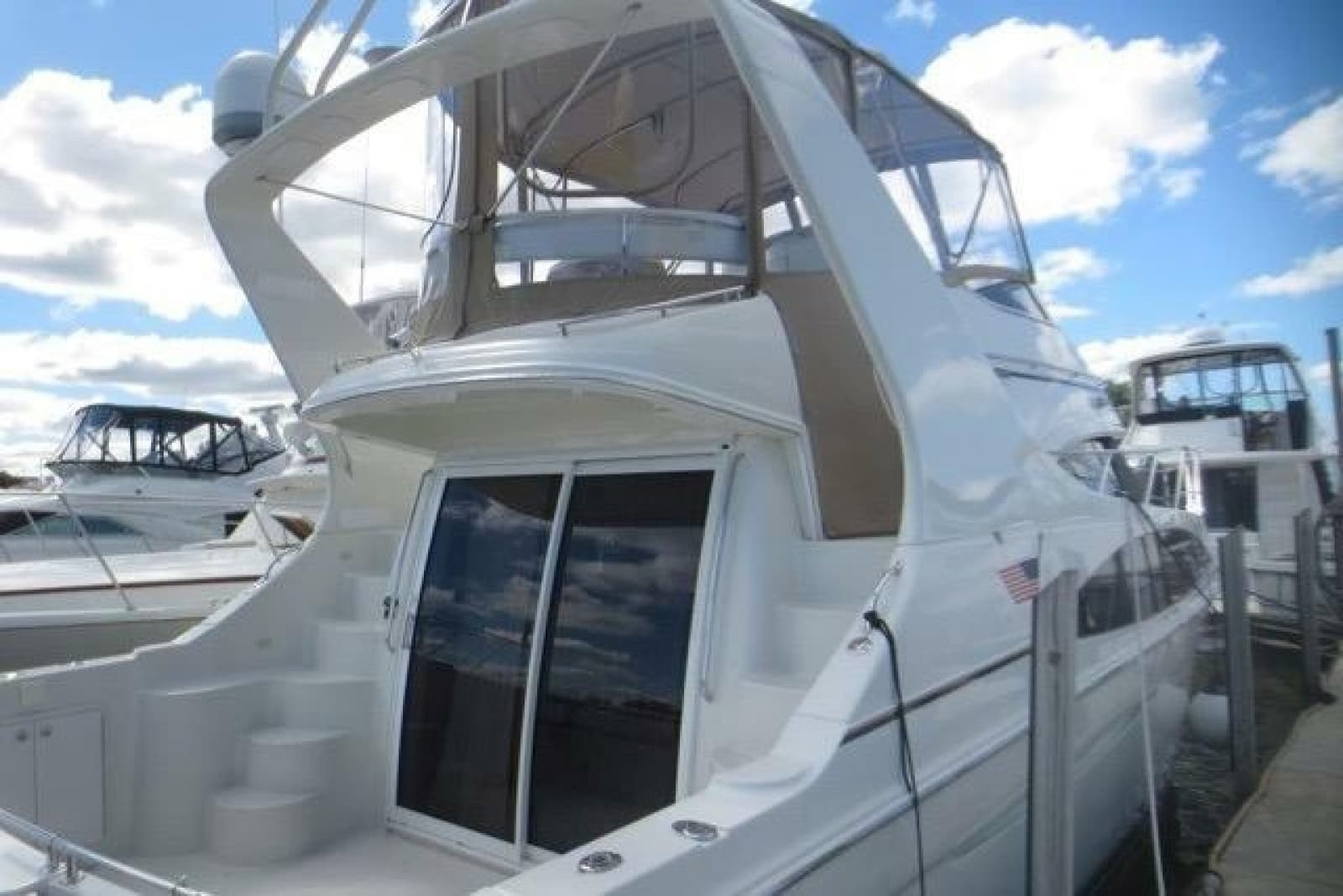 2004 Carver 420 Mariner - Photo 4
