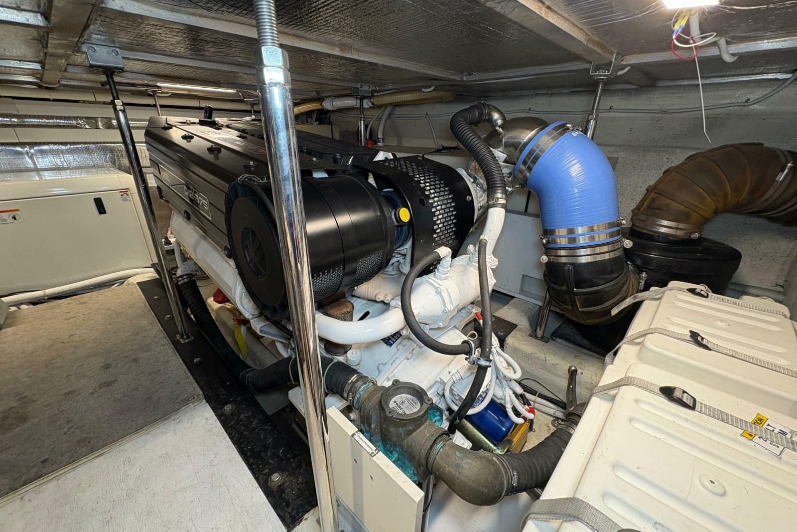 2004 Carver 560 Voyager - Photo 94