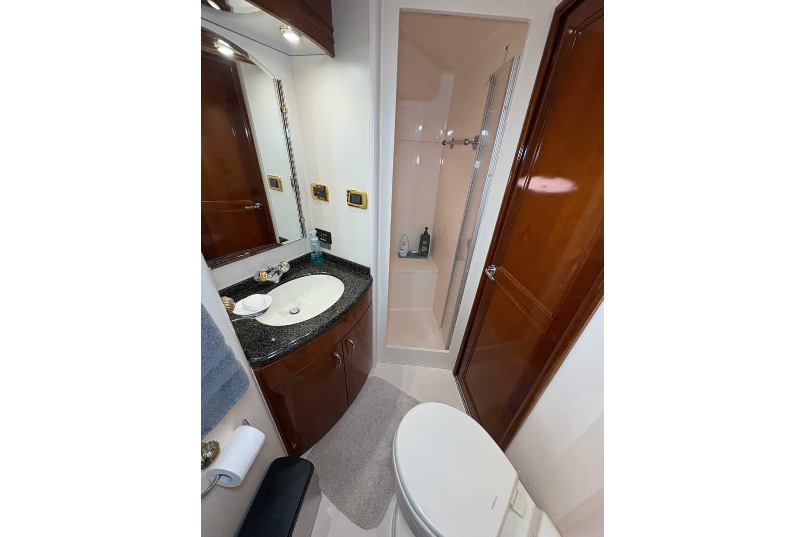 2004 Carver 560 Voyager - Photo 40