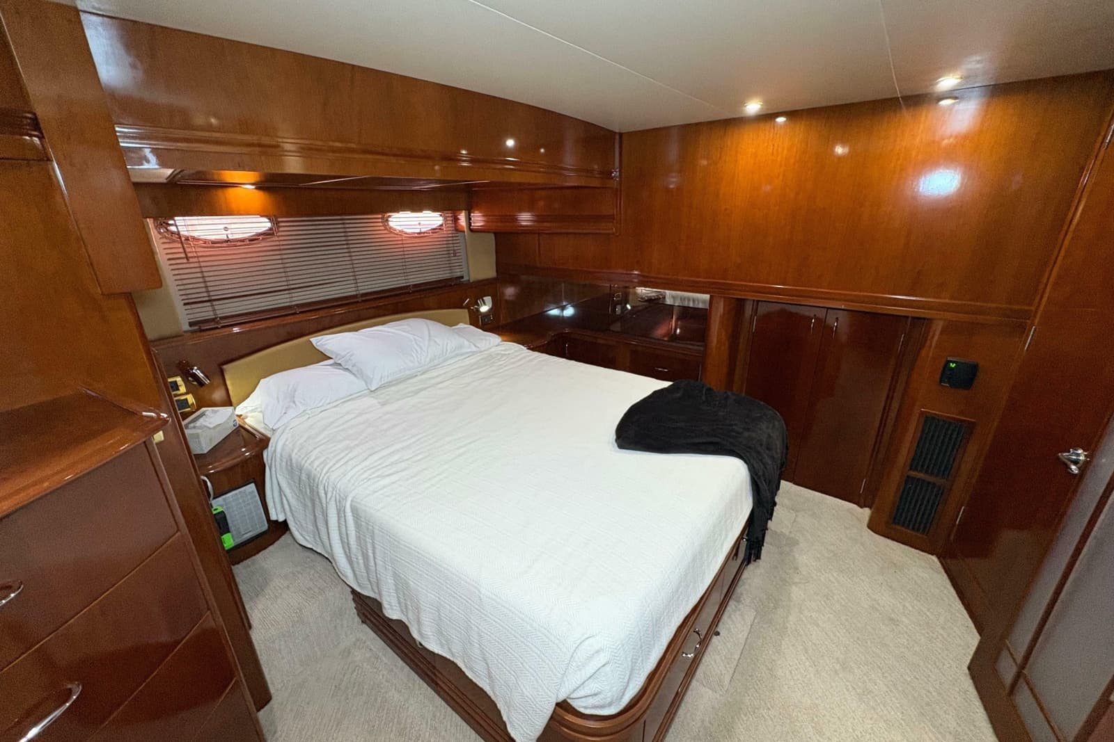 2004 Carver 560 Voyager - Photo 54