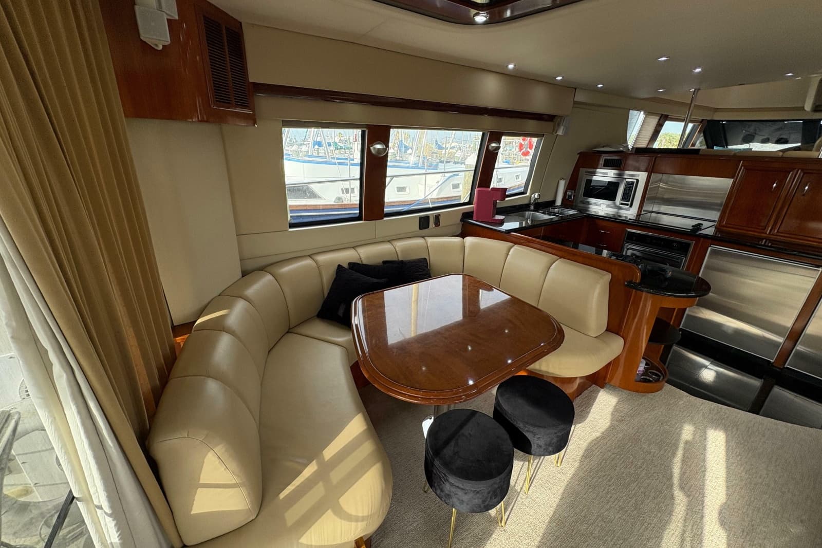 2004 Carver 560 Voyager - Photo 78
