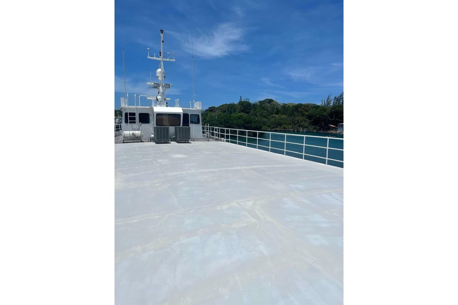 2004 Custom Supply Boat - Photo 6