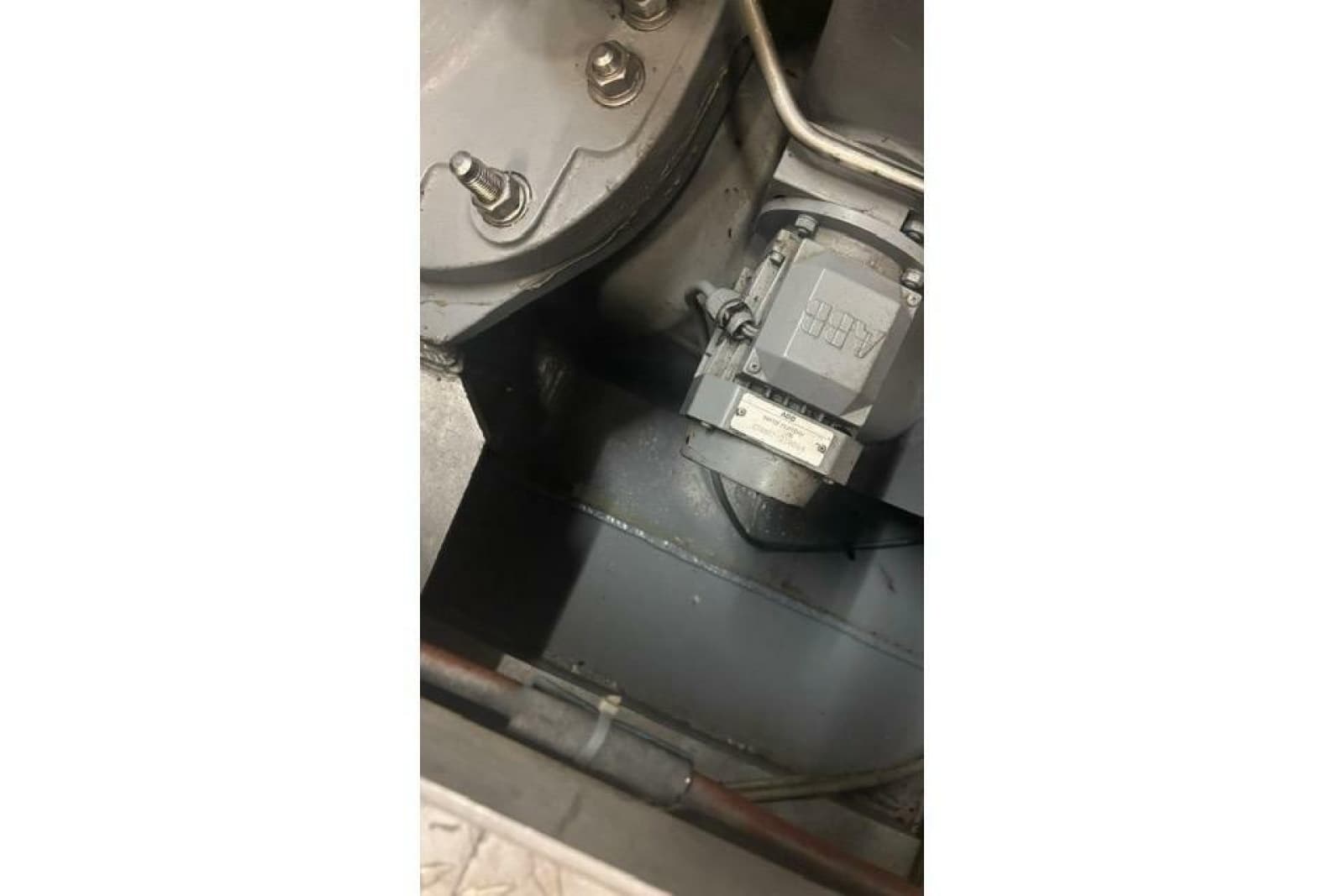 2004 Custom Supply Boat - Photo 18