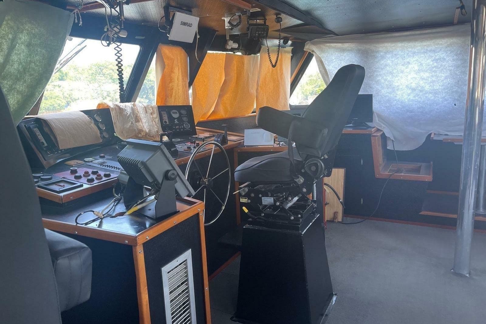 2004 Custom Supply Boat - Photo 8