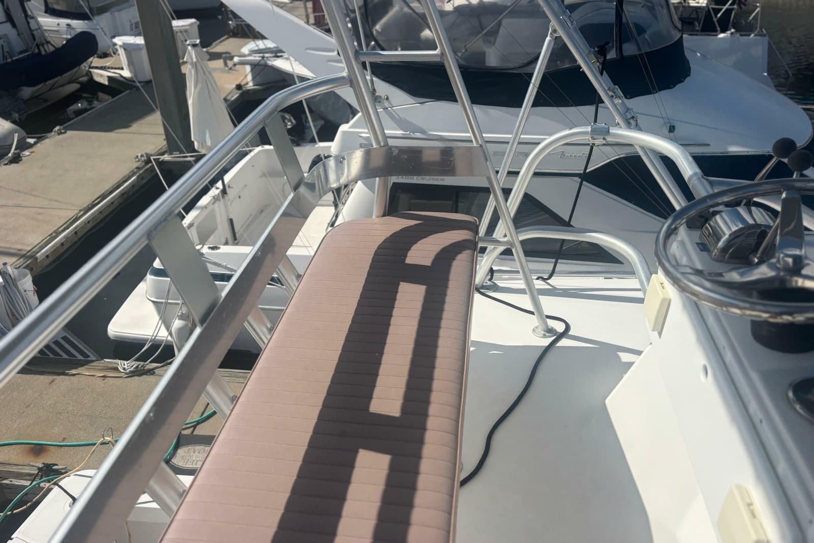 2004 Luhrs 32 Open - Photo 8