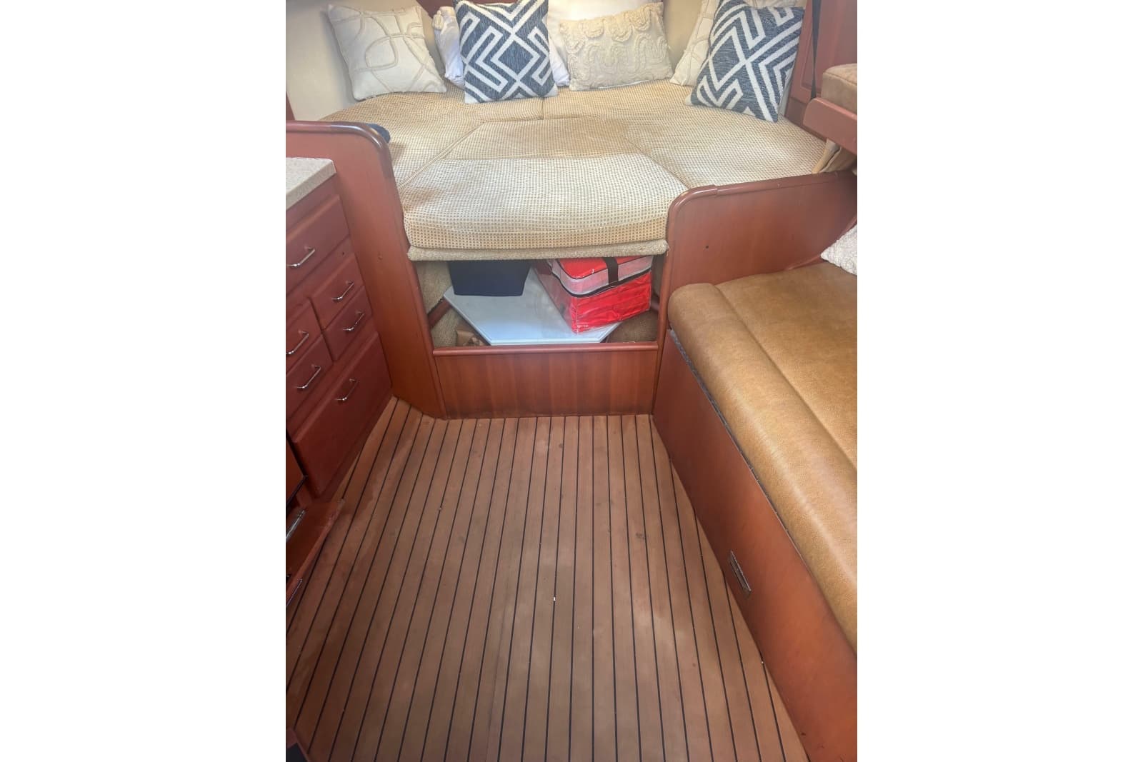 2004 Luhrs 32 Open - Photo 23