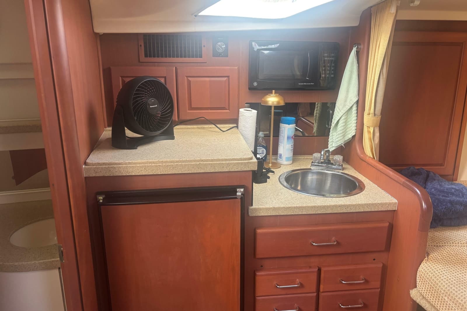 2004 Luhrs 32 Open - Photo 29