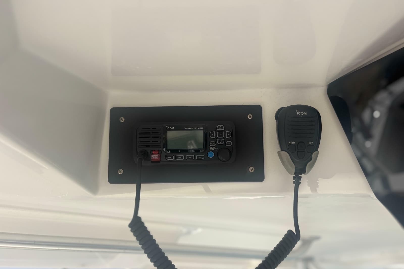 2004 Luhrs 32 Open - Photo 22