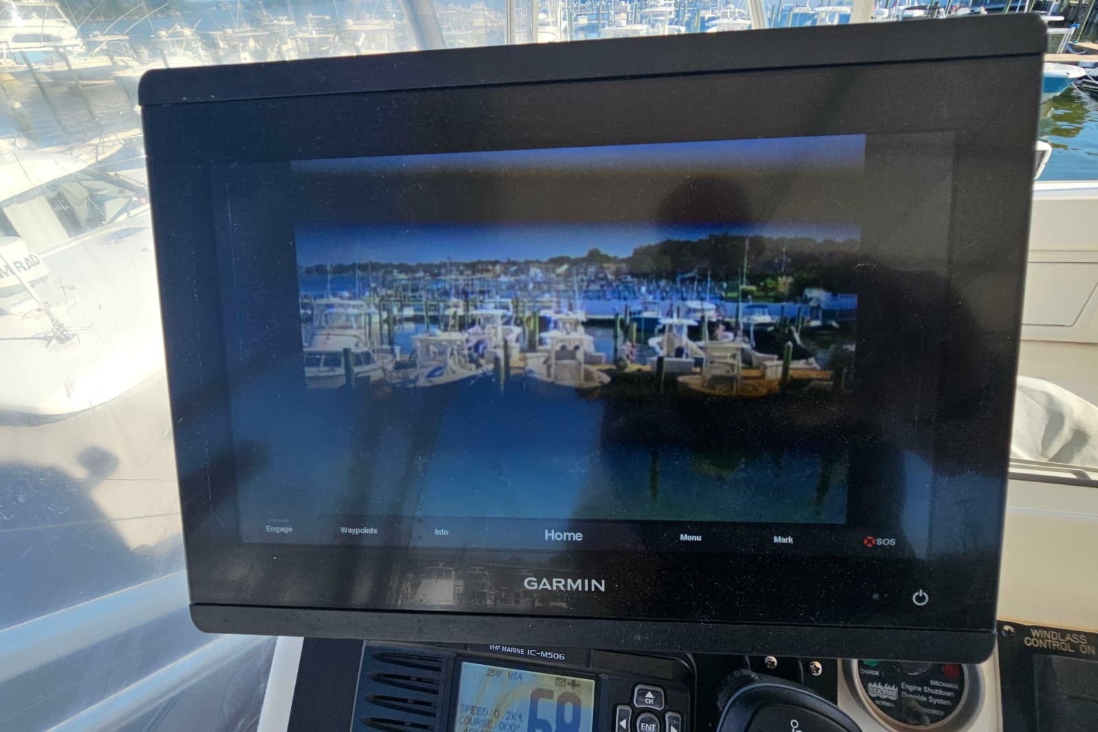 2004 Luhrs 34 Convertible - Photo 14