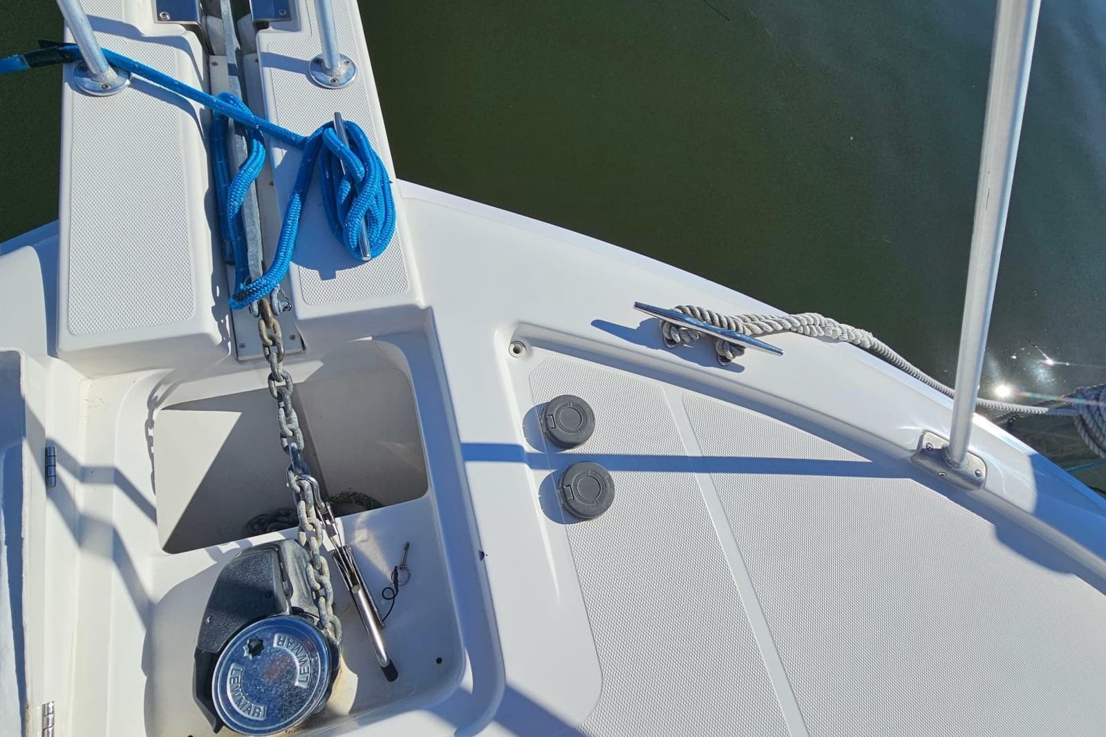 2004 Luhrs 34 Convertible - Photo 28
