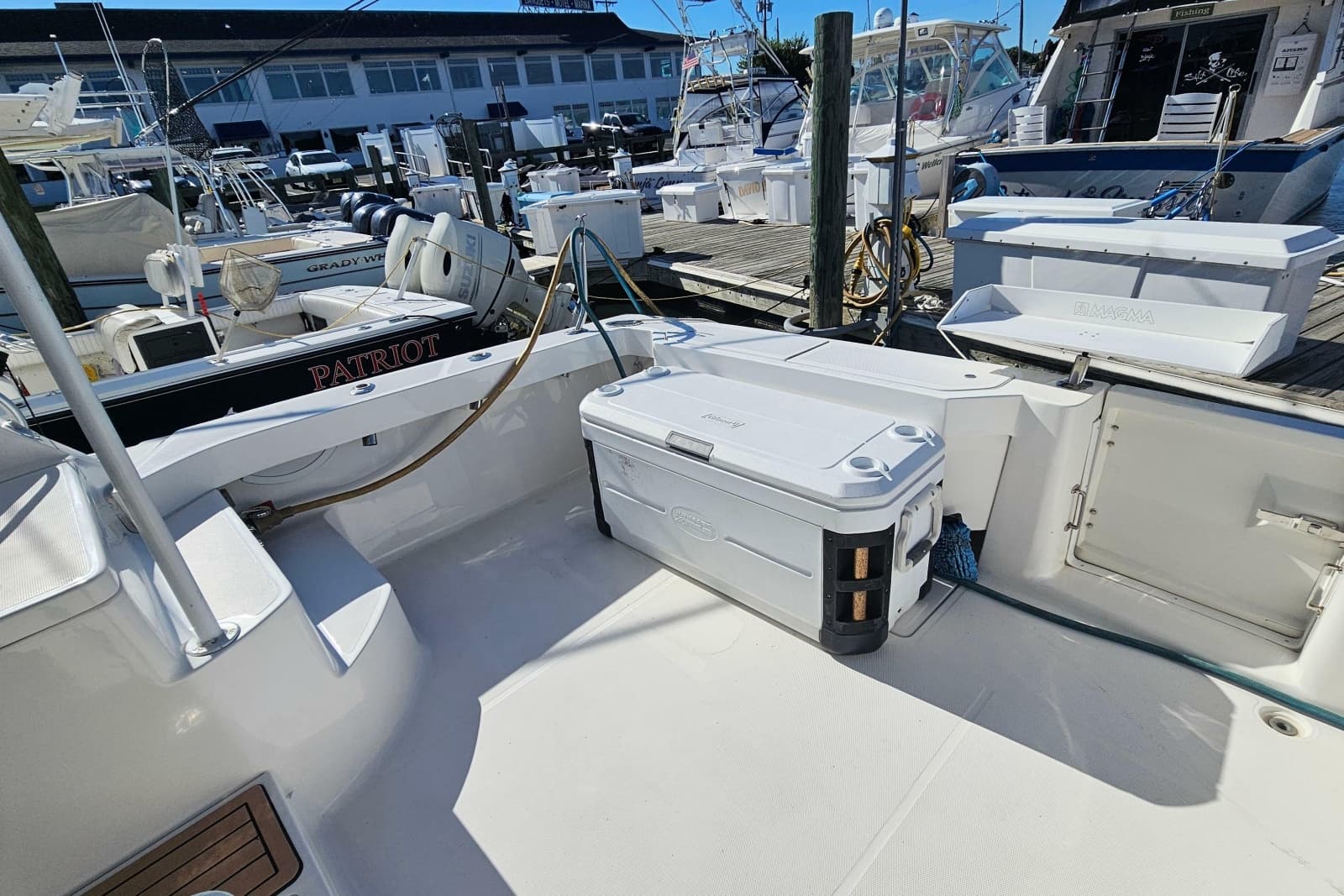 2004 Luhrs 34 Convertible - Photo 8