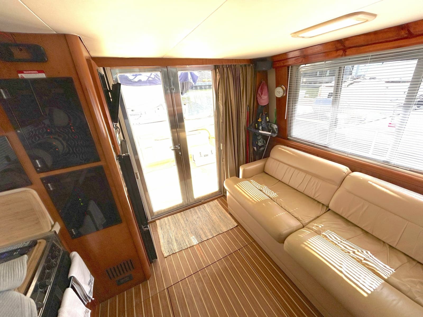 2004 Mainship 400 Trawler - Photo 35