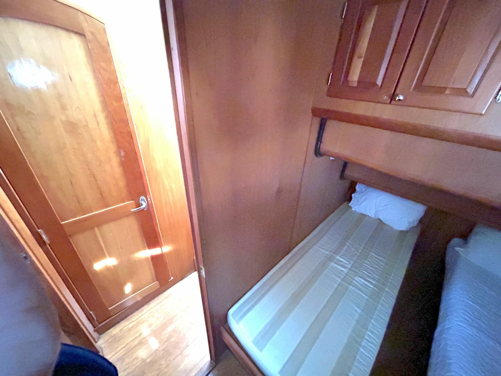 2004 Mainship 400 Trawler - Photo 58
