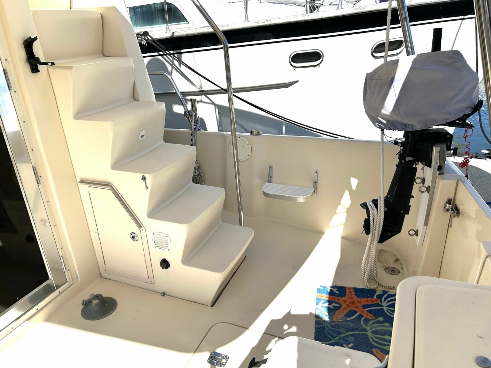 2004 Mainship 400 Trawler - Photo 14