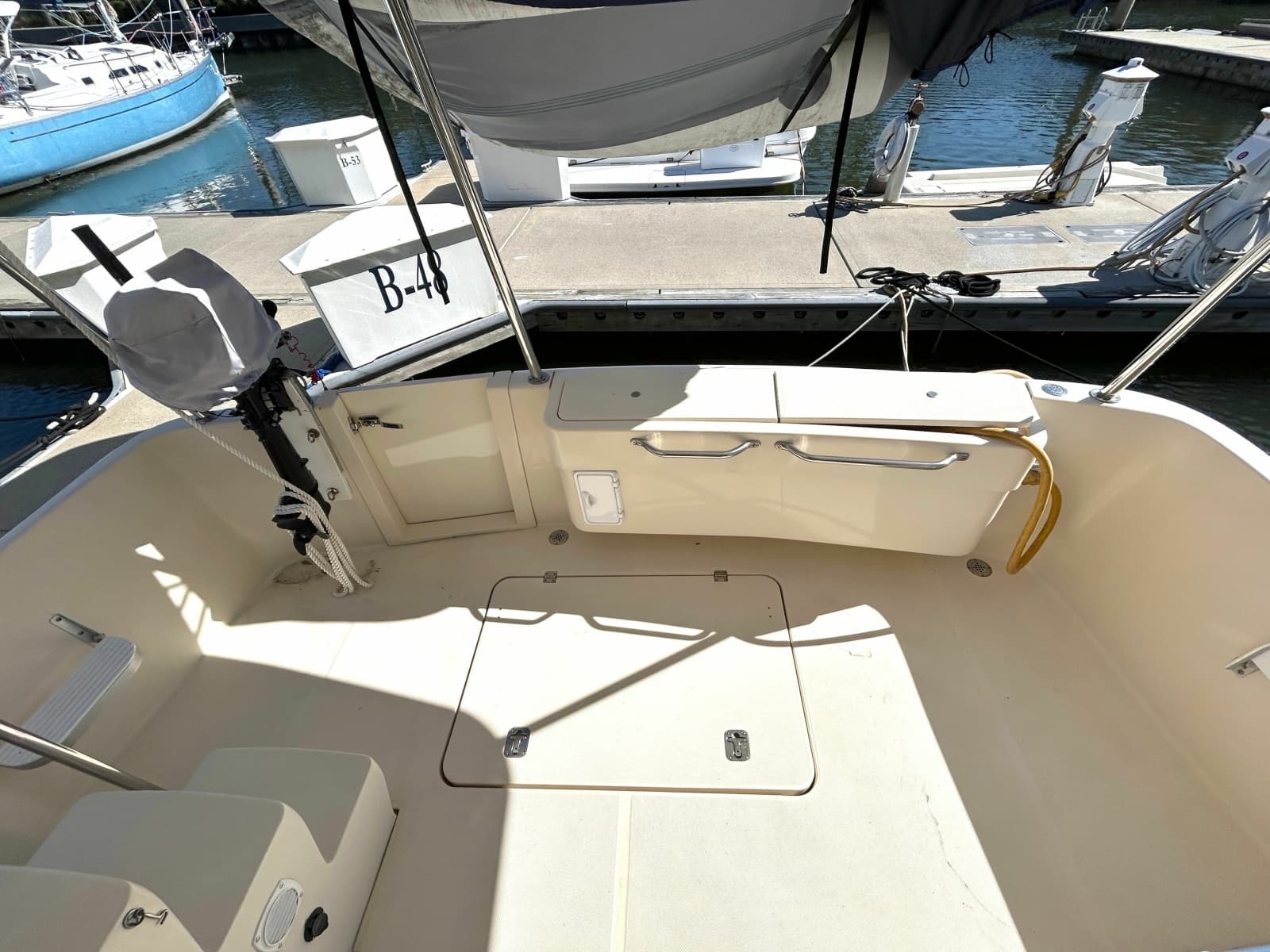 2004 Mainship 400 Trawler - Photo 16