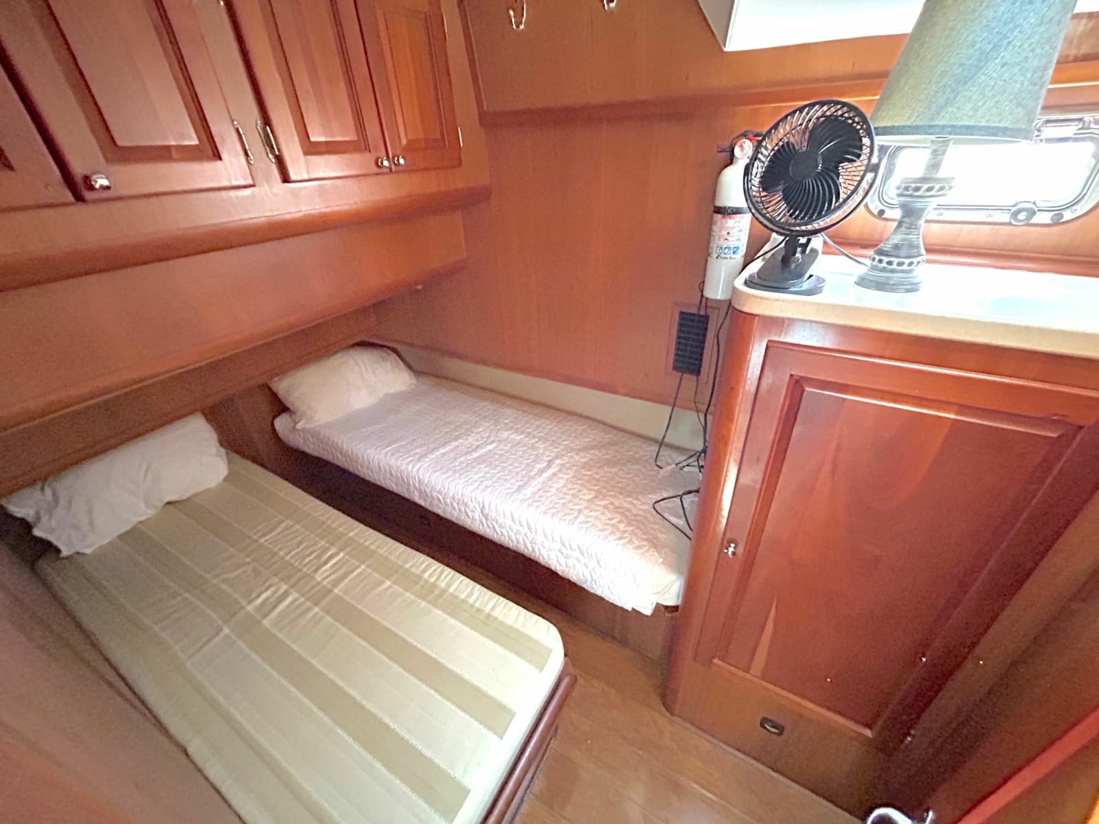 2004 Mainship 400 Trawler - Photo 55