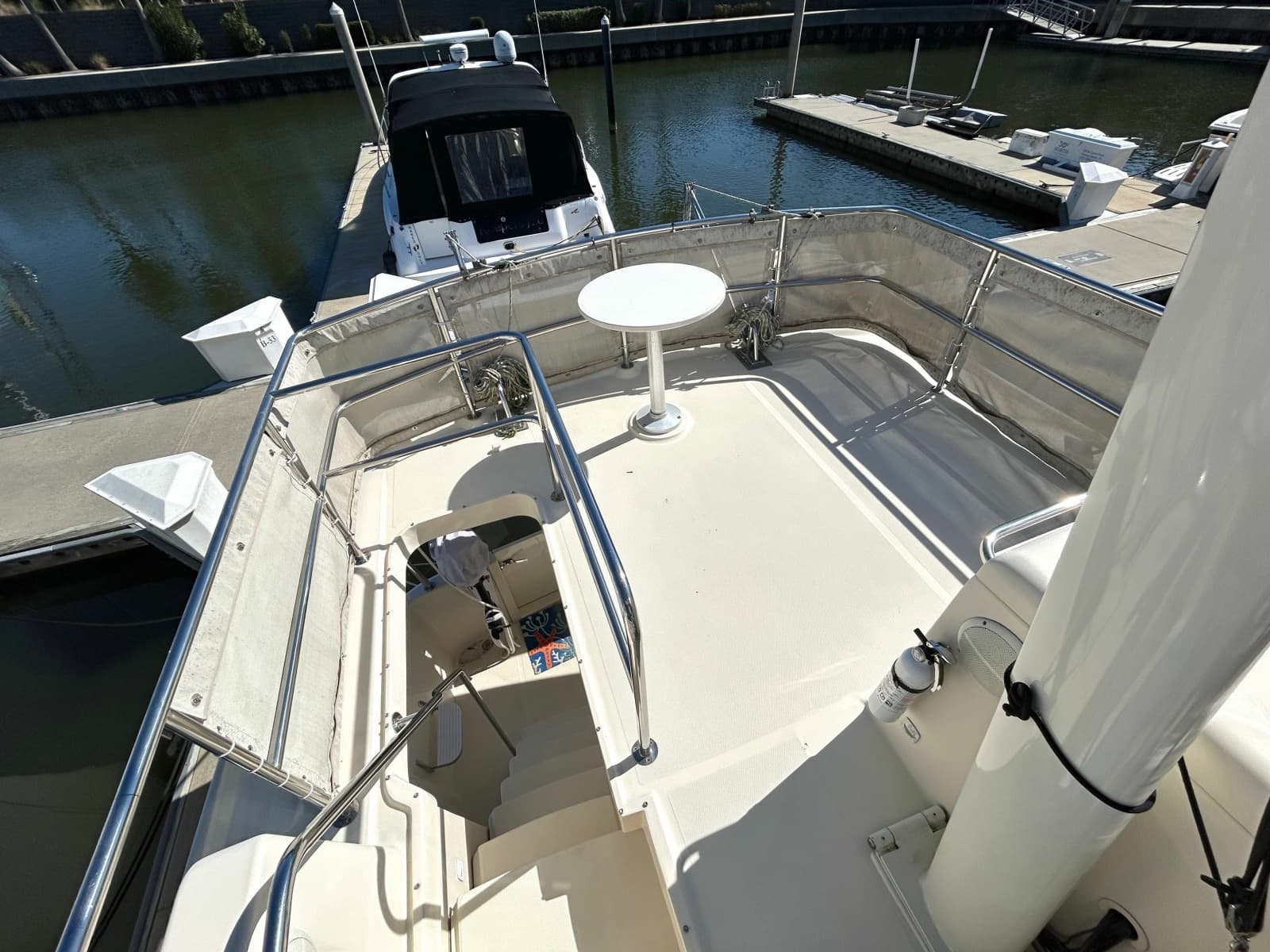 2004 Mainship 400 Trawler - Photo 20