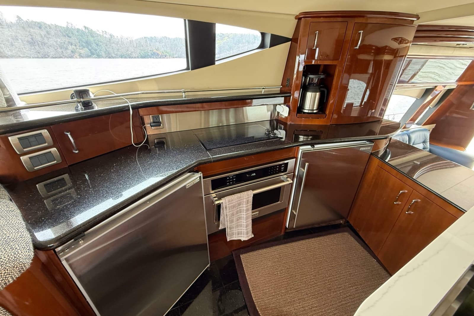 2004 Marquis 59 - Photo 30