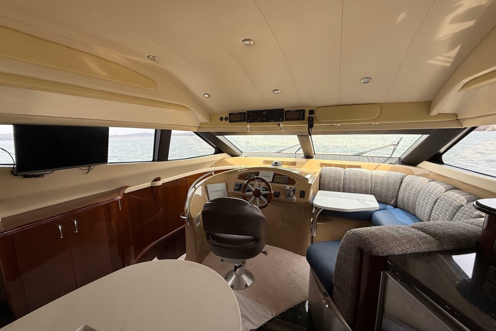 2004 Marquis 59 - Photo 29