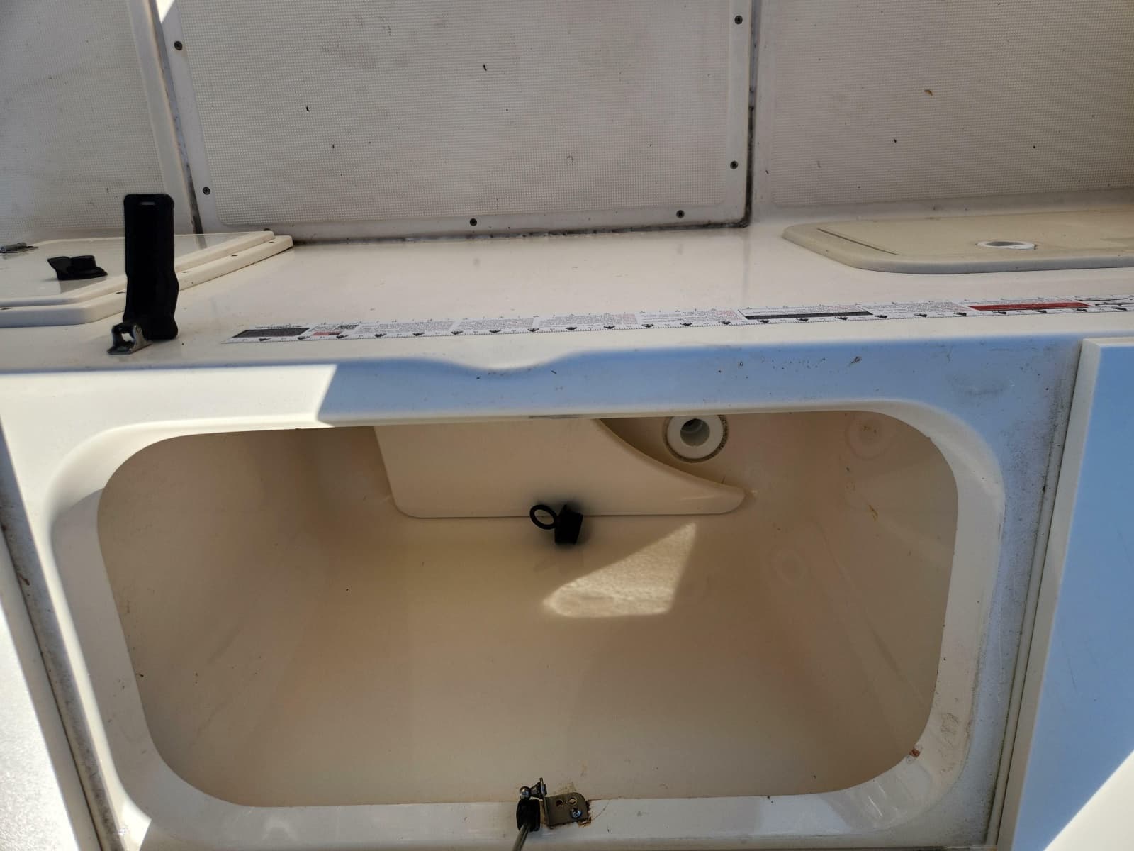 2004 Pursuit 2470 Center Console - Photo 5