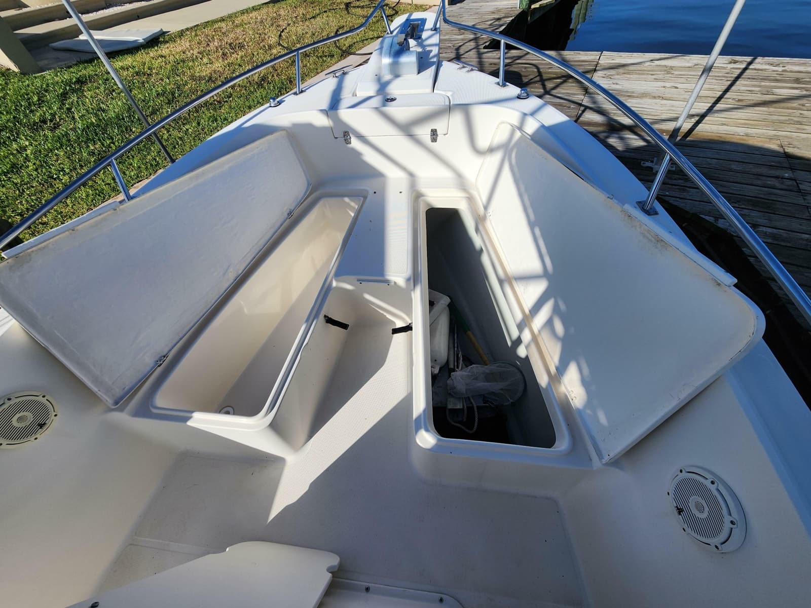 2004 Pursuit 2470 Center Console - Photo 6