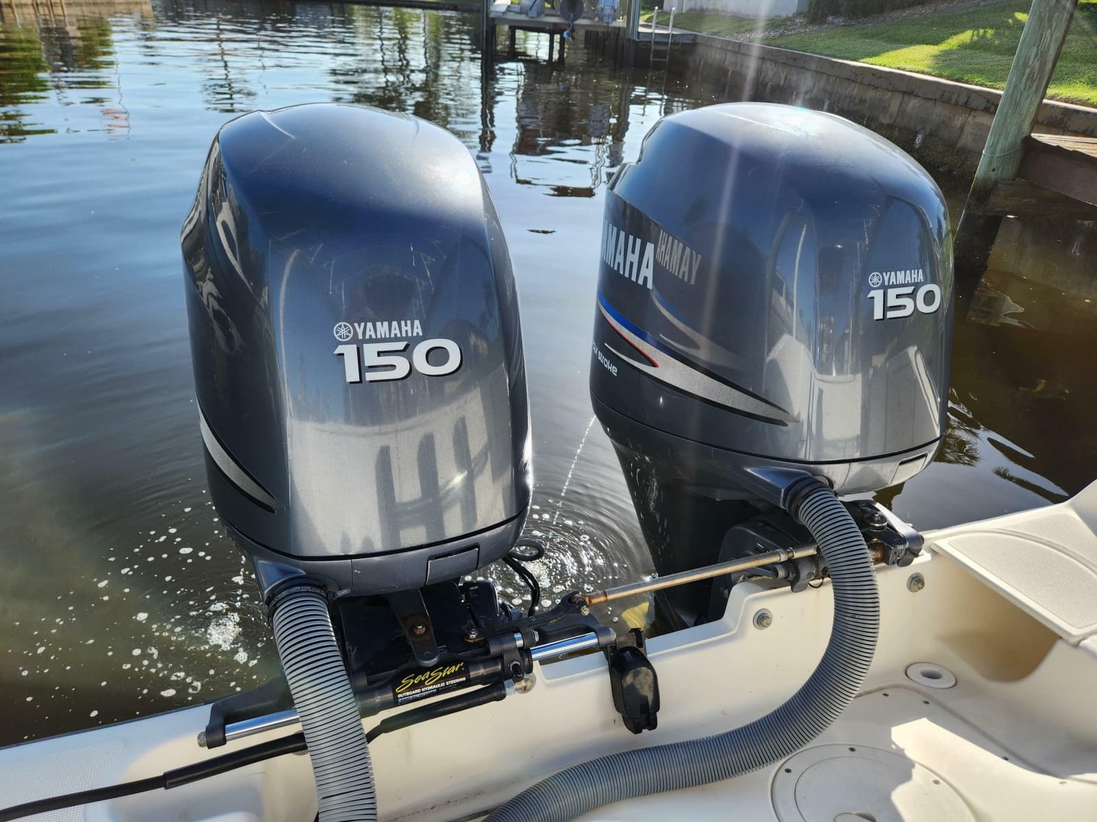 2004 Pursuit 2470 Center Console - Photo 11